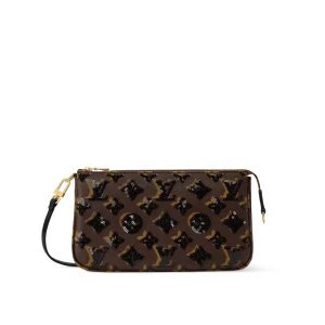 POCHETTE ACCESSOIRES 手袋